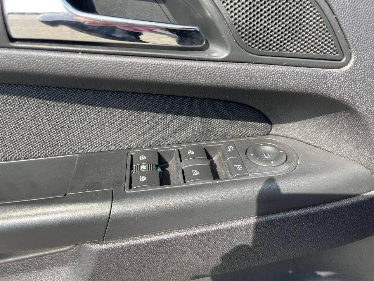 Opel Zafira - фото 27