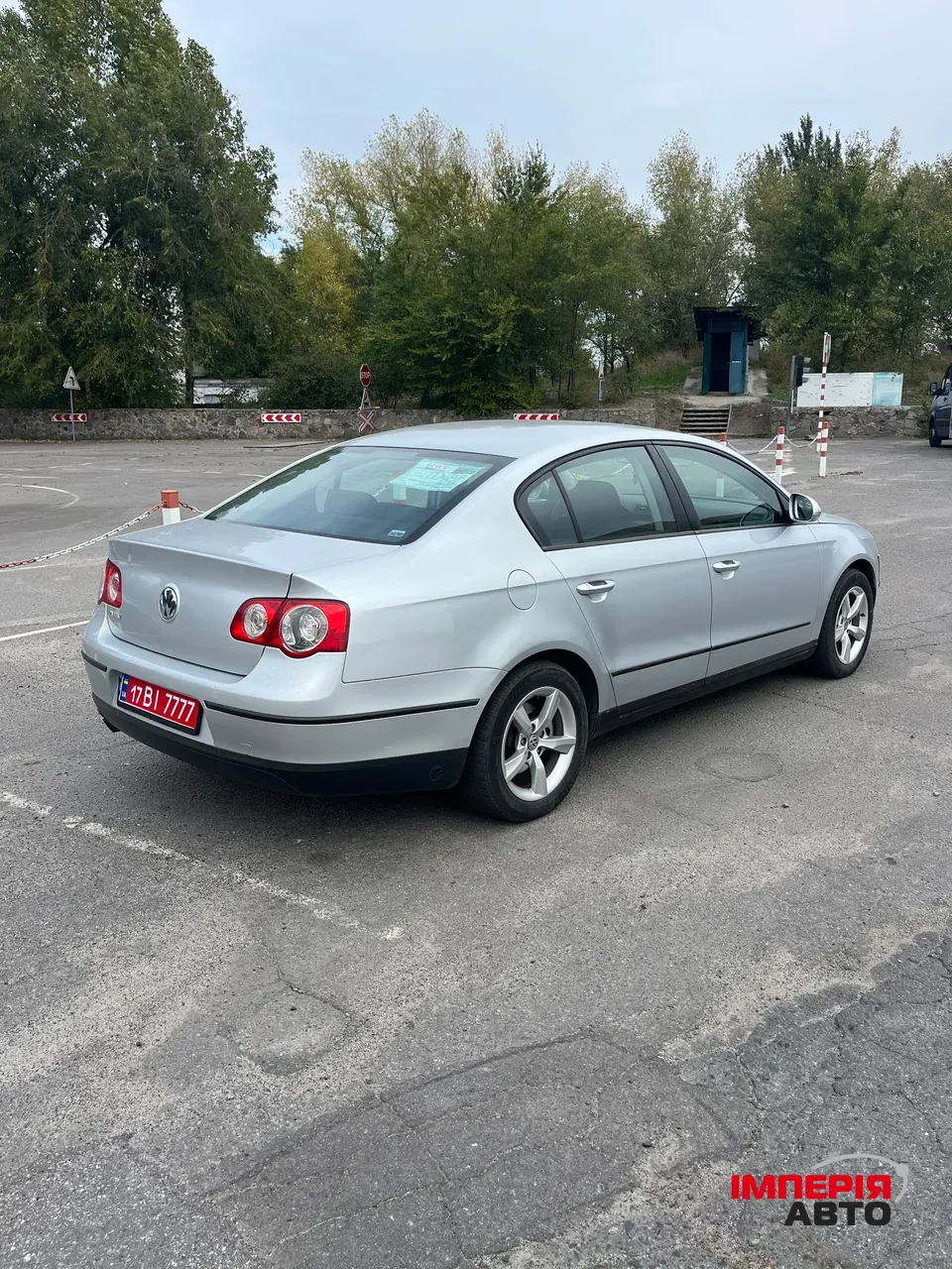 Volkswagen Passat - фото 4