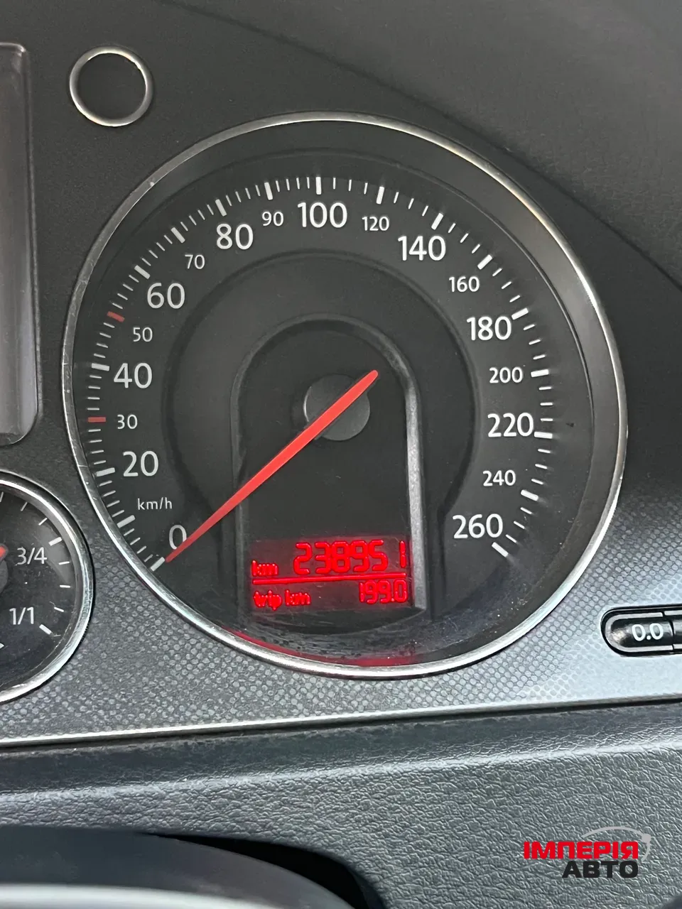 Volkswagen Passat - фото 9