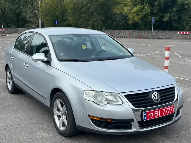 Volkswagen Passat - фото 3