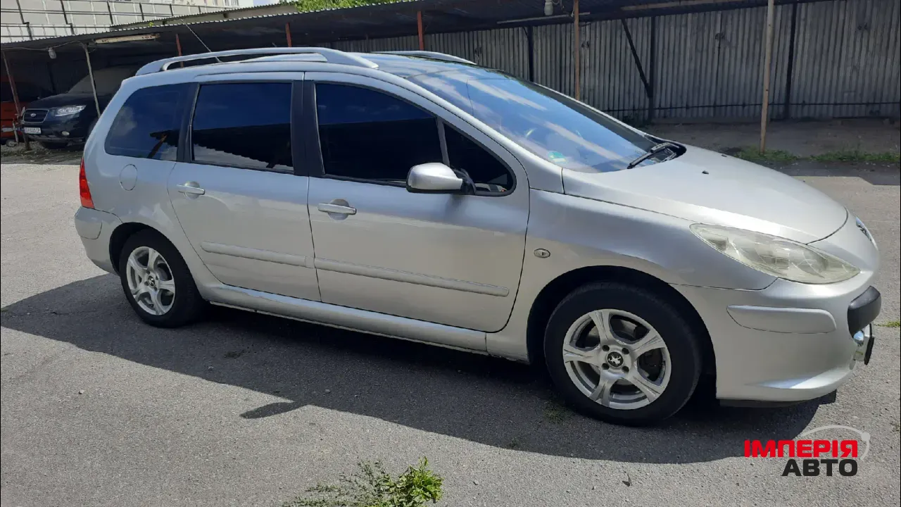 Peugeot 307 - фото 1