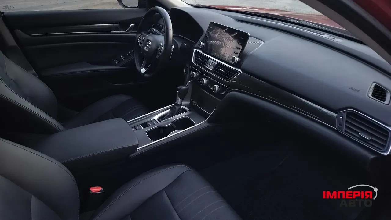 Honda Accord - фото 8