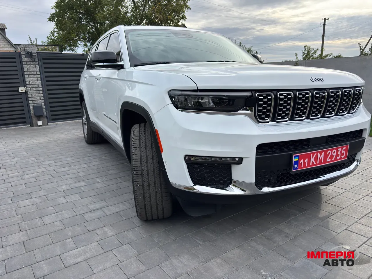 Jeep Grand Cherokee - фото 6