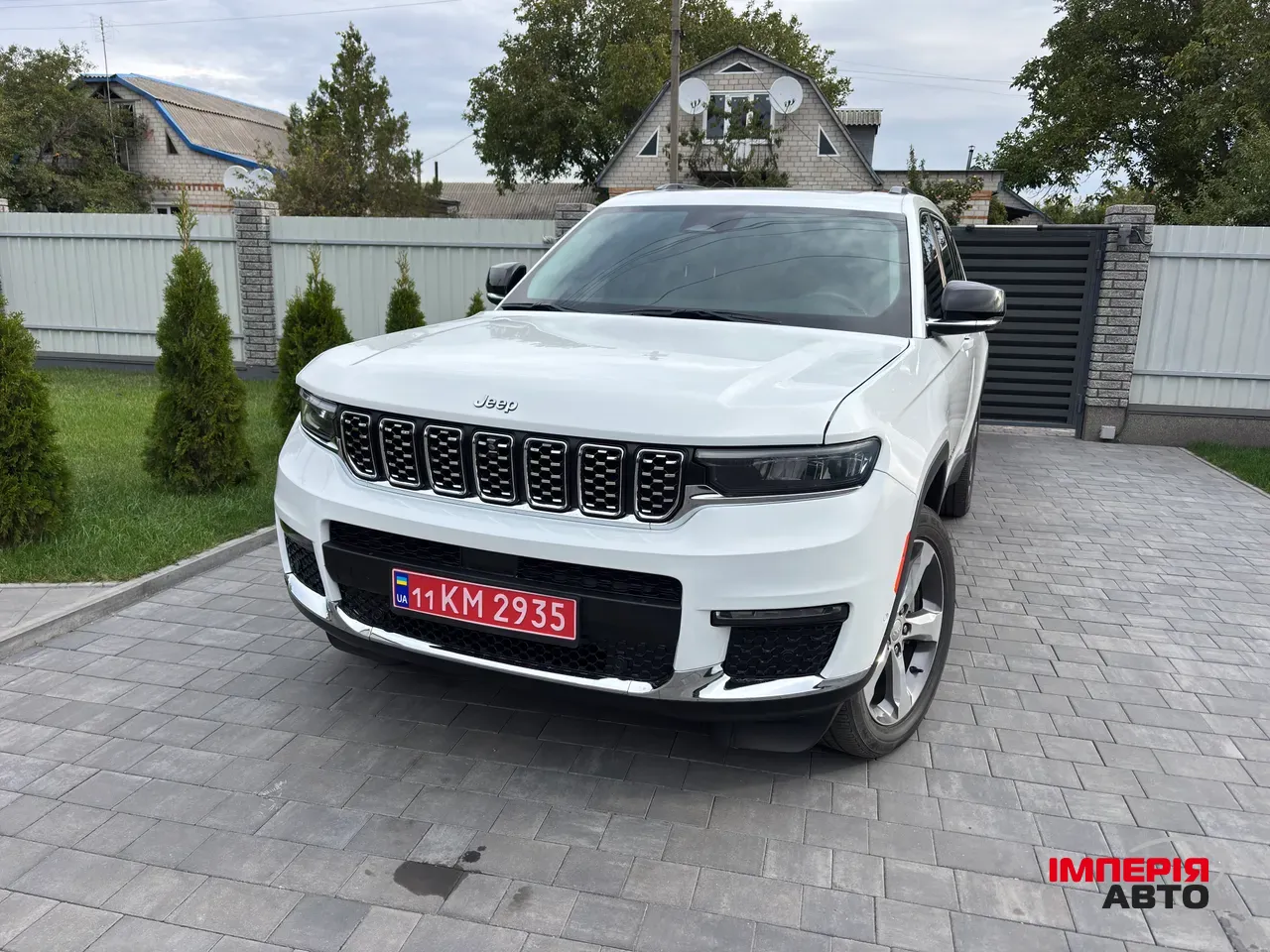 Jeep Grand Cherokee - фото 14