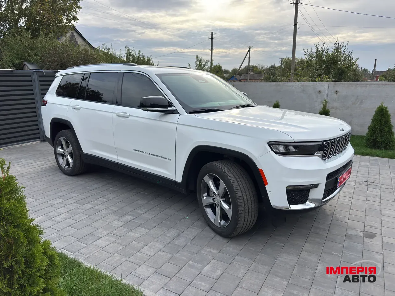 Jeep Grand Cherokee - фото 10