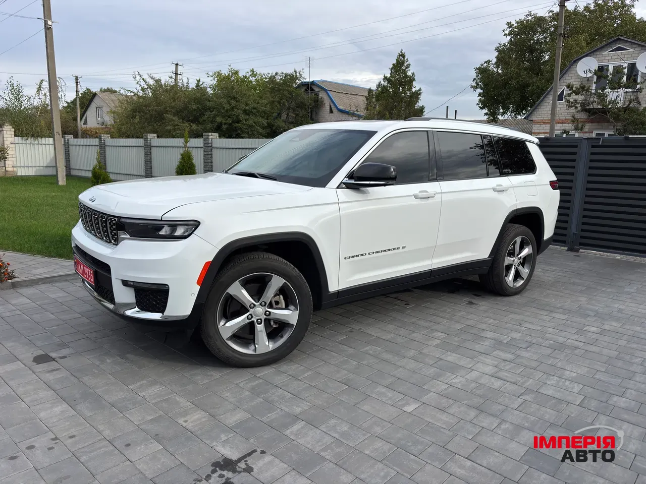Jeep Grand Cherokee - фото 9