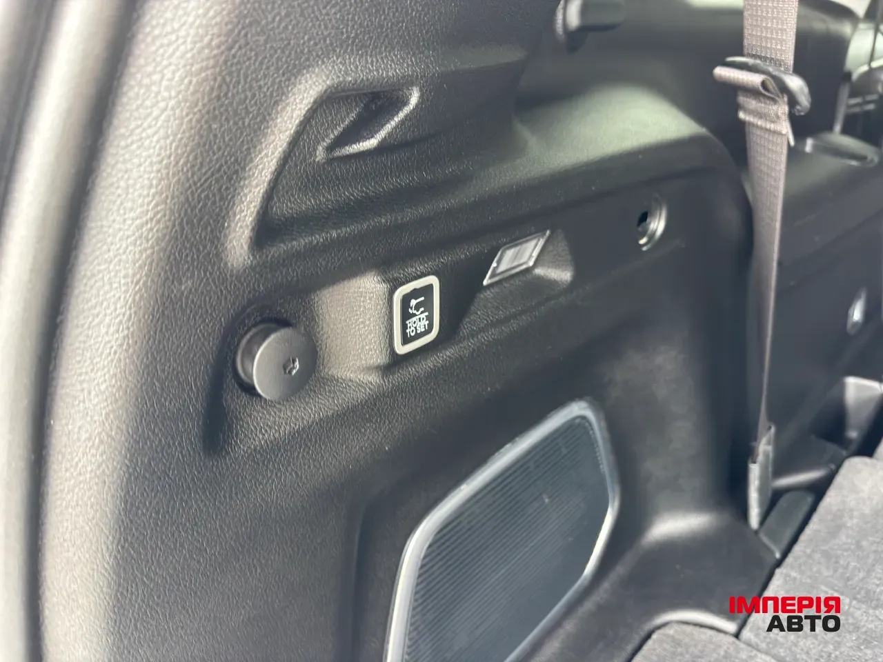 Jeep Grand Cherokee - фото 28