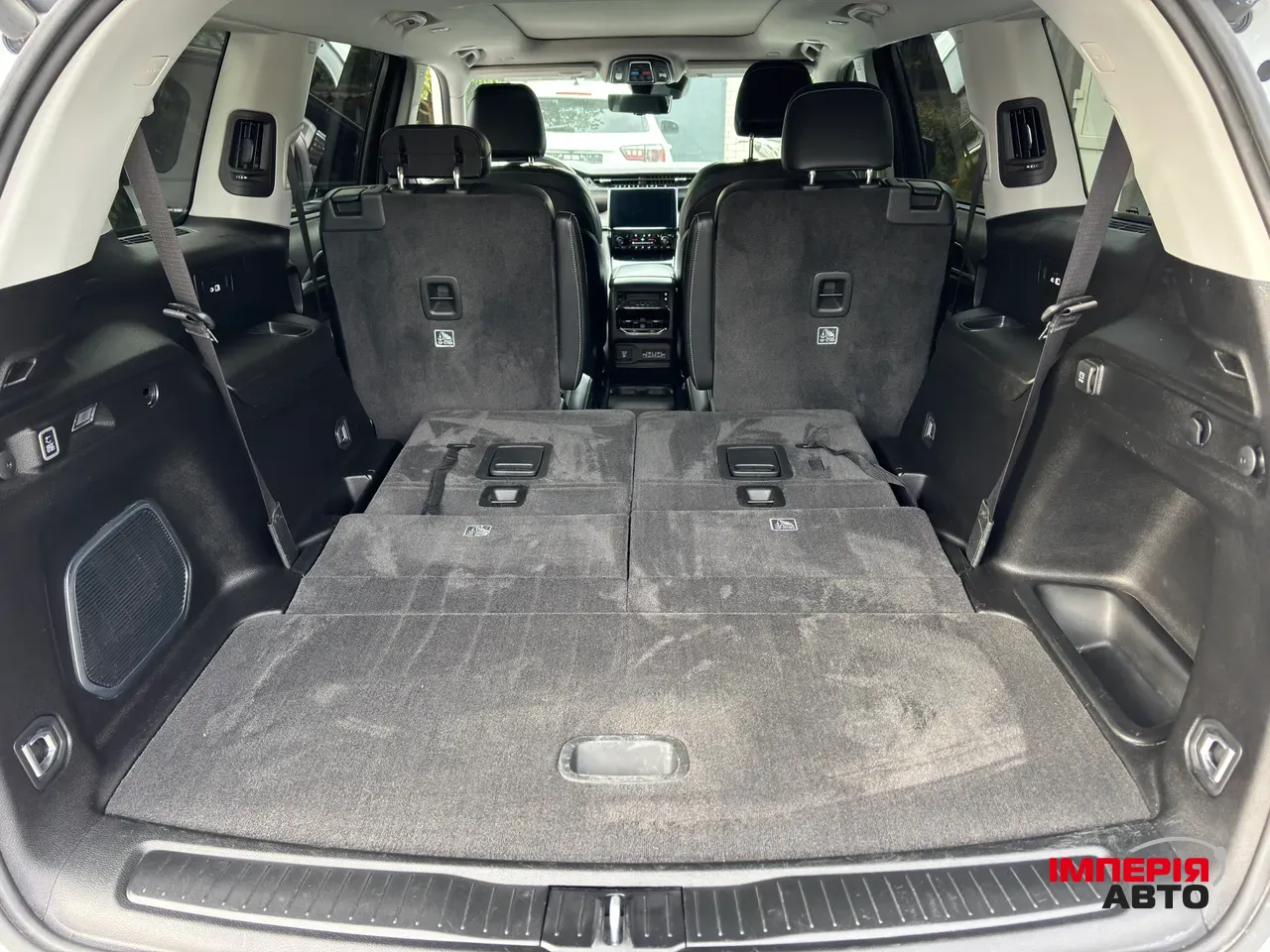 Jeep Grand Cherokee - фото 30