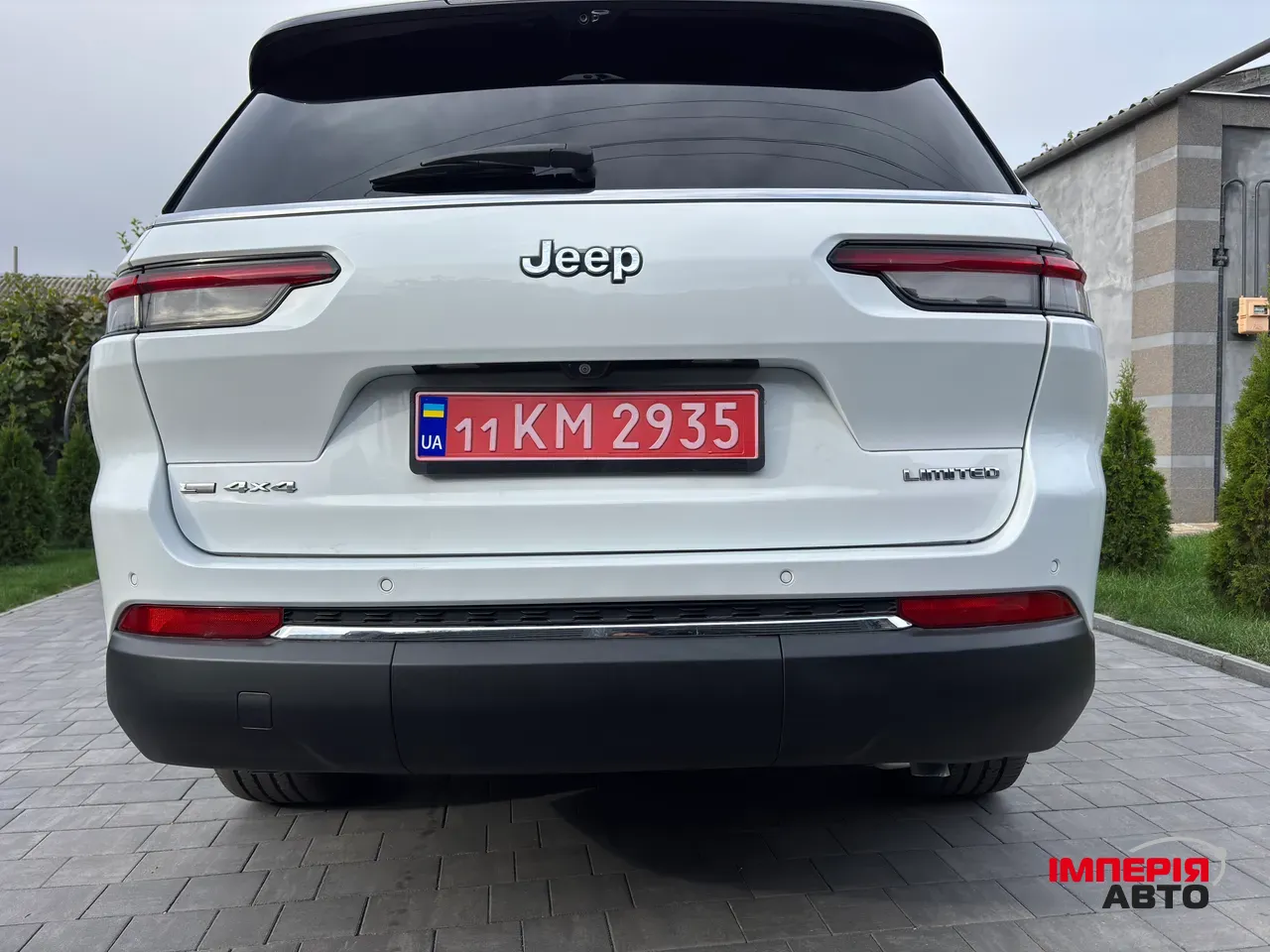 Jeep Grand Cherokee - фото 8