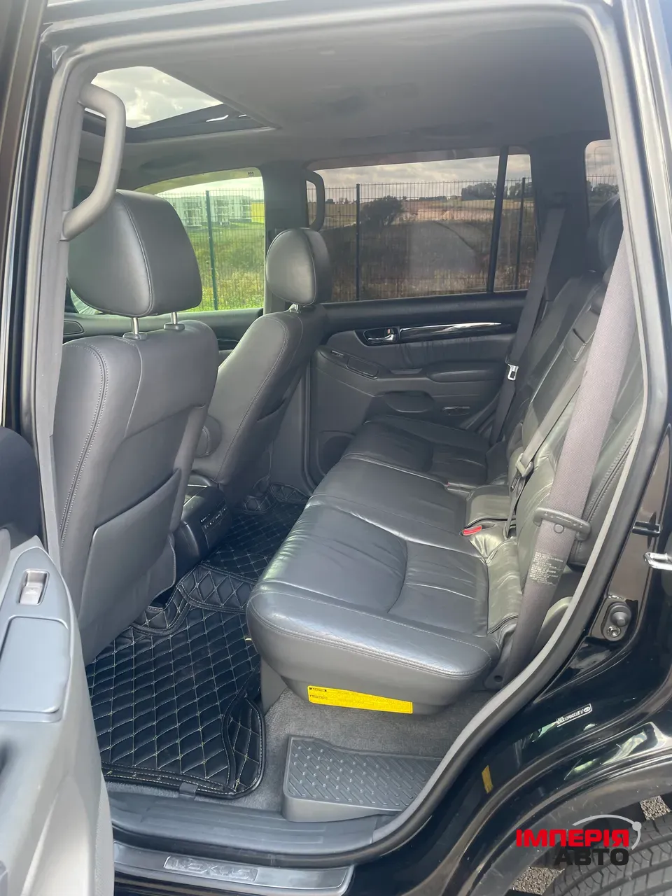 Lexus GX - фото 15