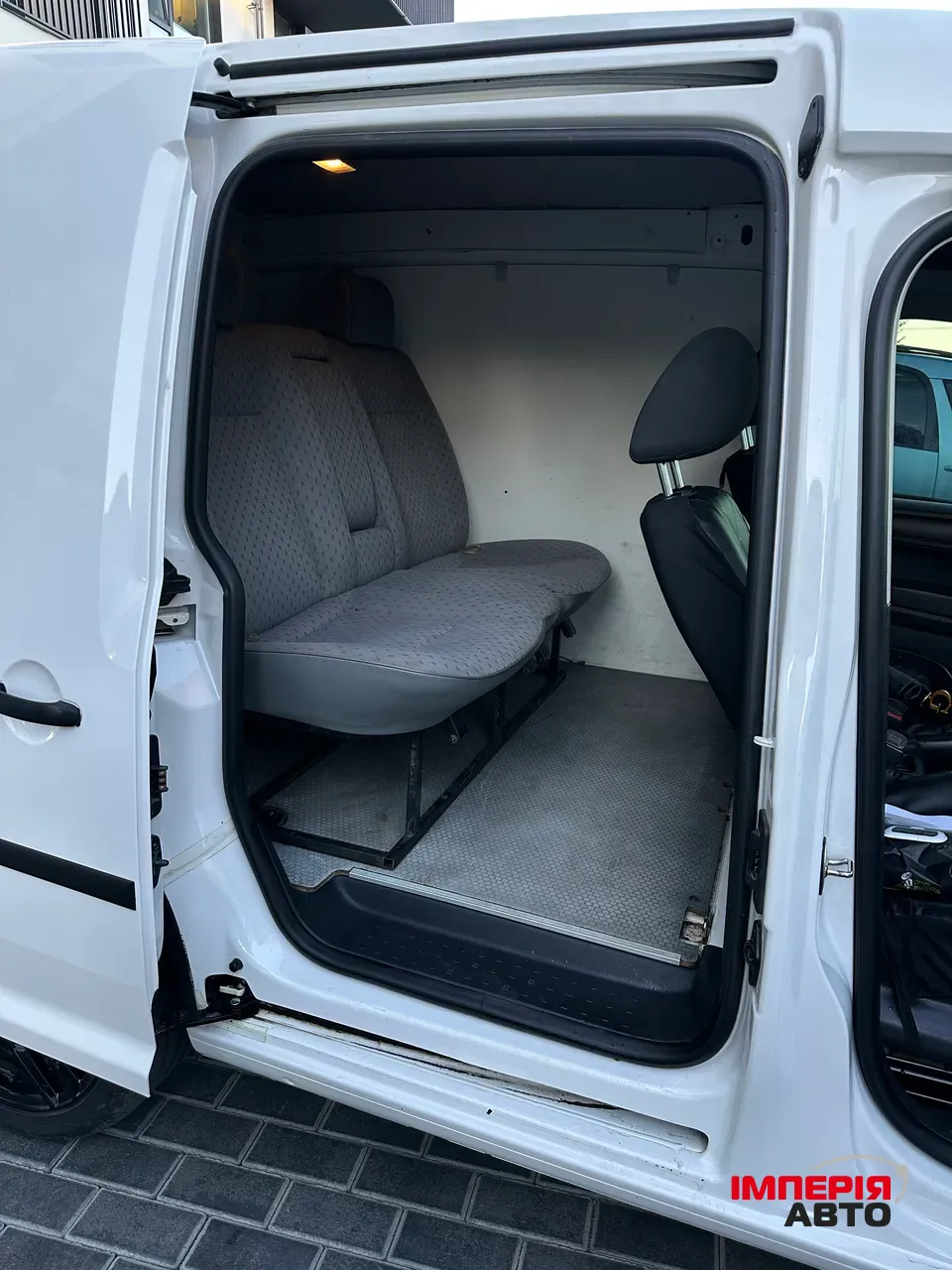 Volkswagen Caddy - фото 12