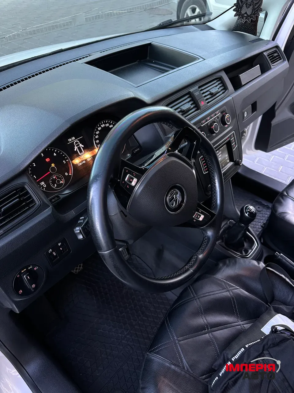 Volkswagen Caddy - фото 18