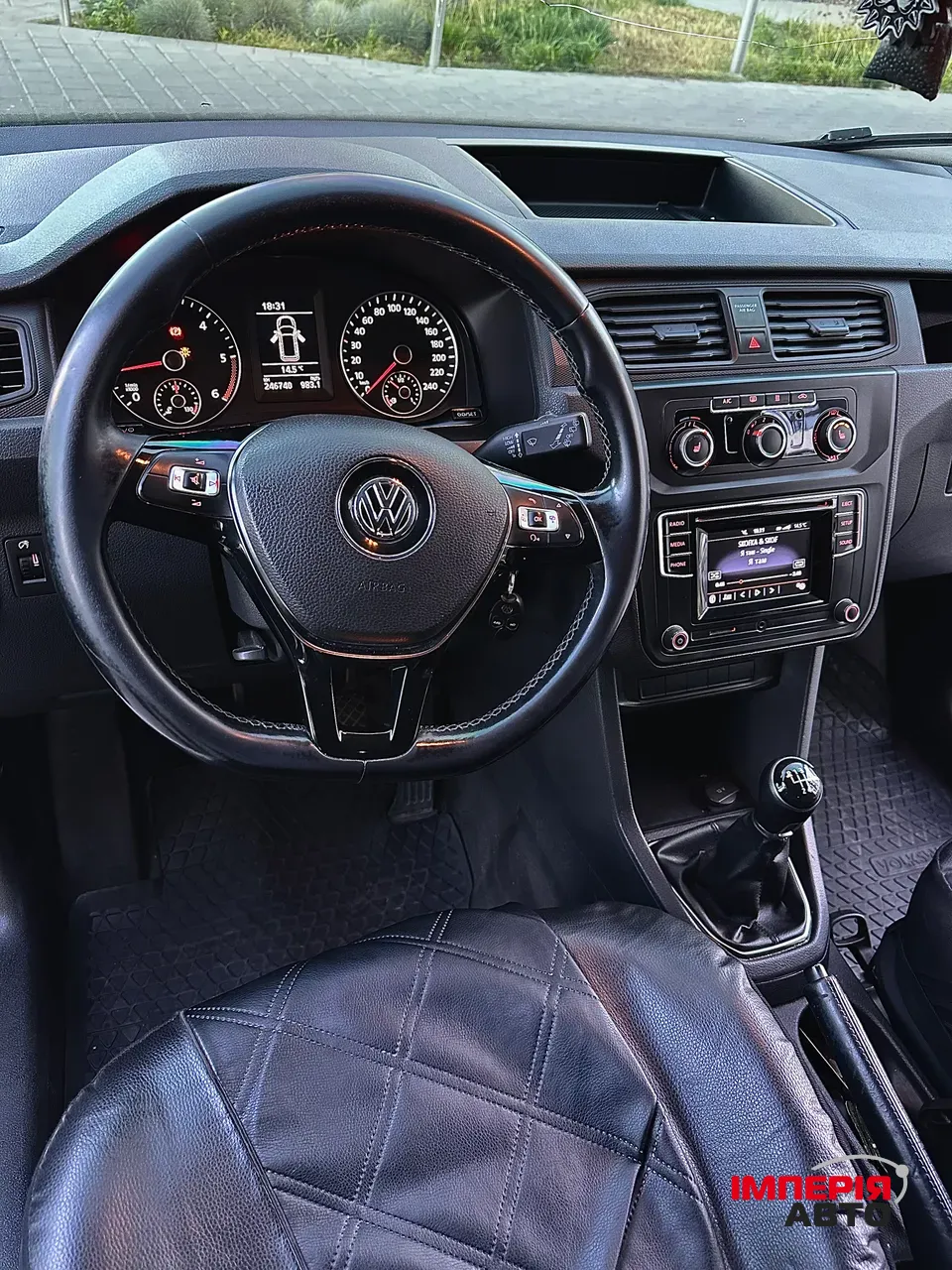 Volkswagen Caddy - фото 17