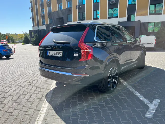Volvo XC90 - фото 2