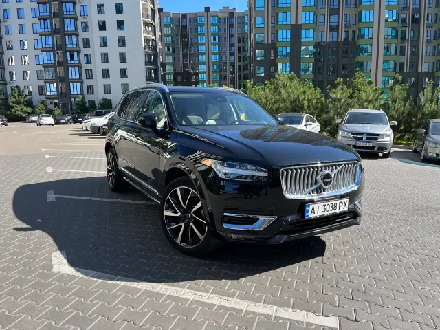 Volvo XC90 - фото 4
