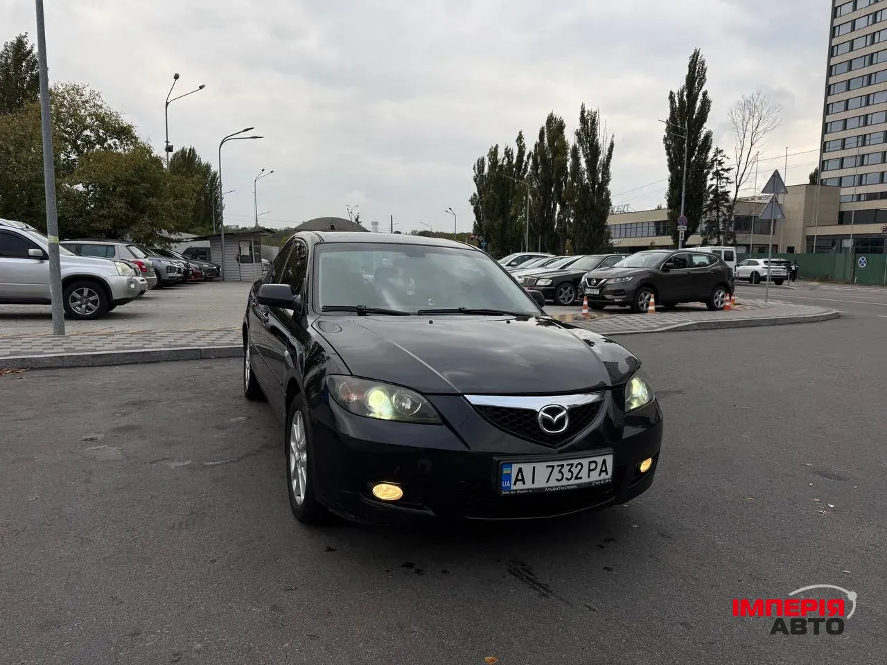 Mazda 3 - фото 1