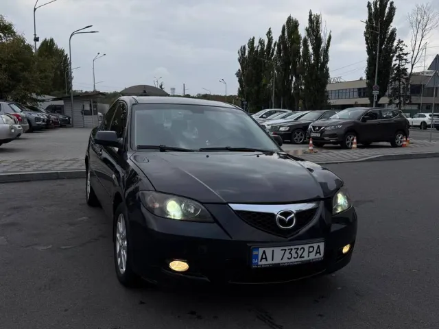 Mazda 3 - фото 3