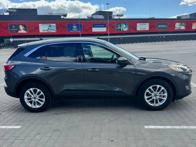 Ford Escape - фото 2