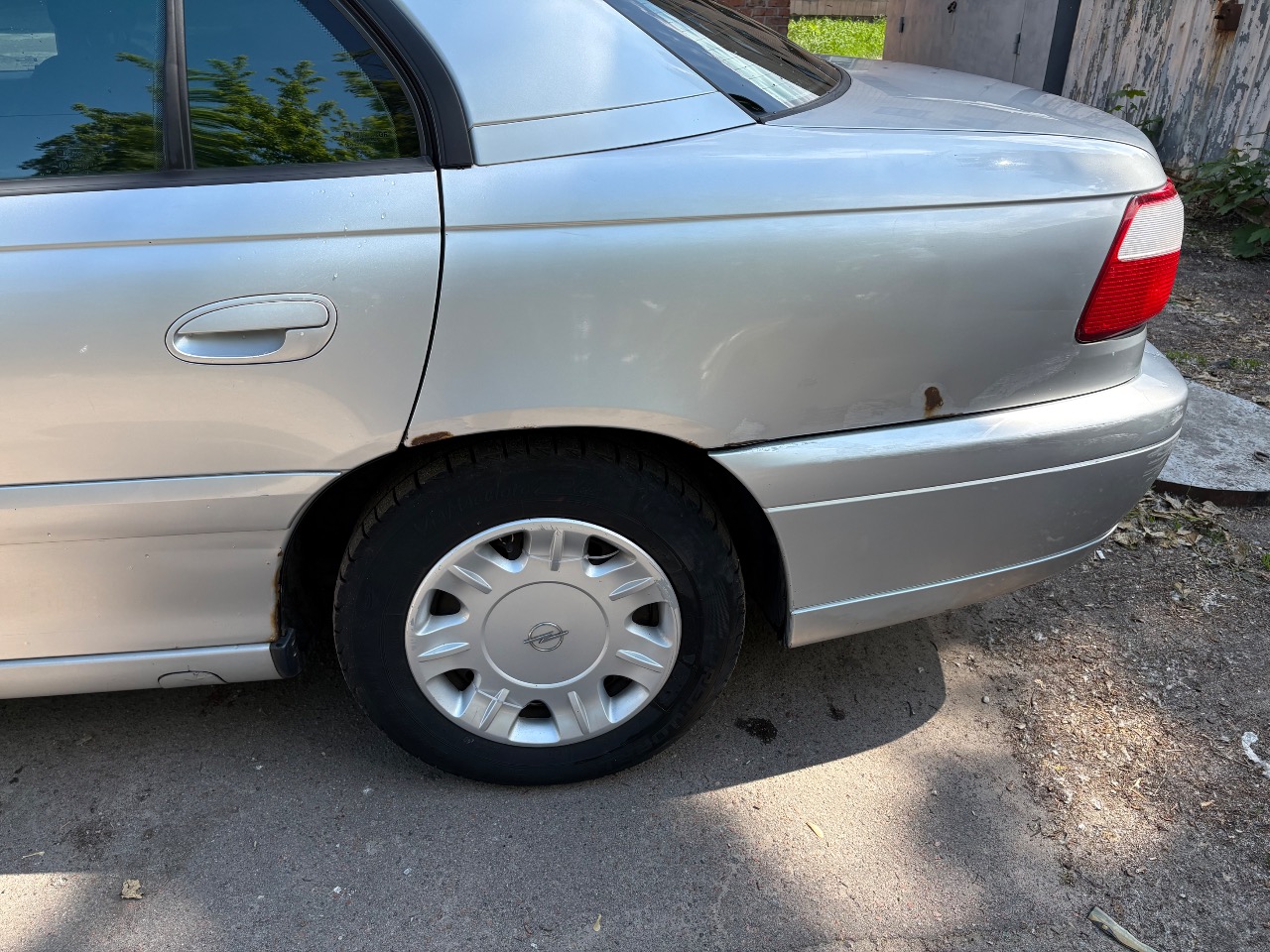 Opel Omega - фото 5