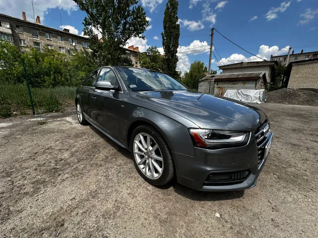 Audi A4 - фото 3