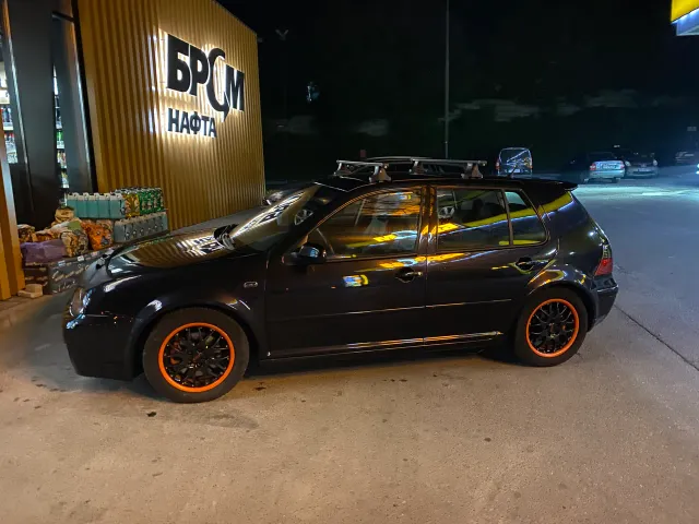 Volkswagen Golf GTI - фото 5