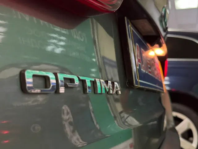 Kia Optima - фото 2