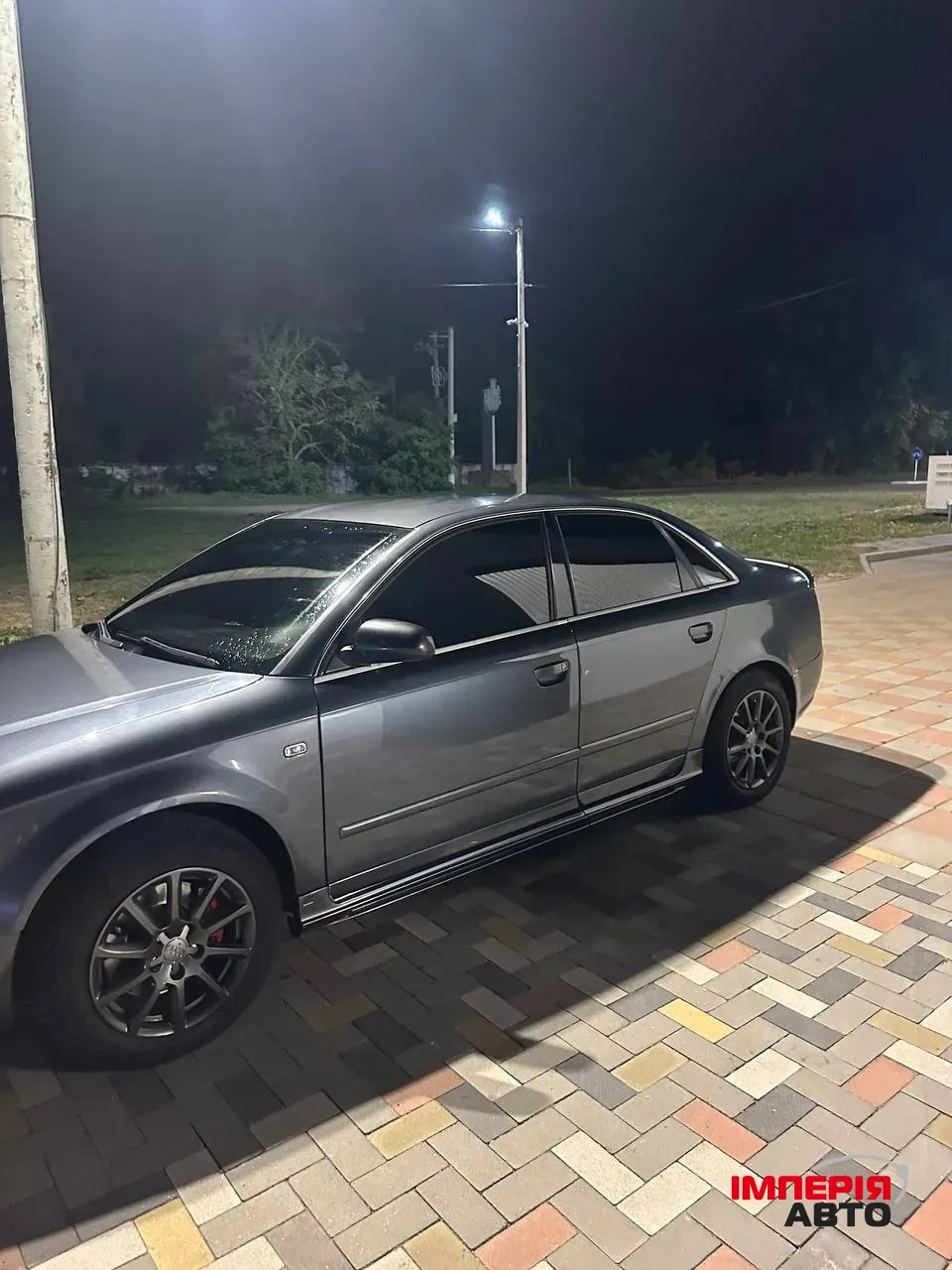 Audi A4 - фото 3