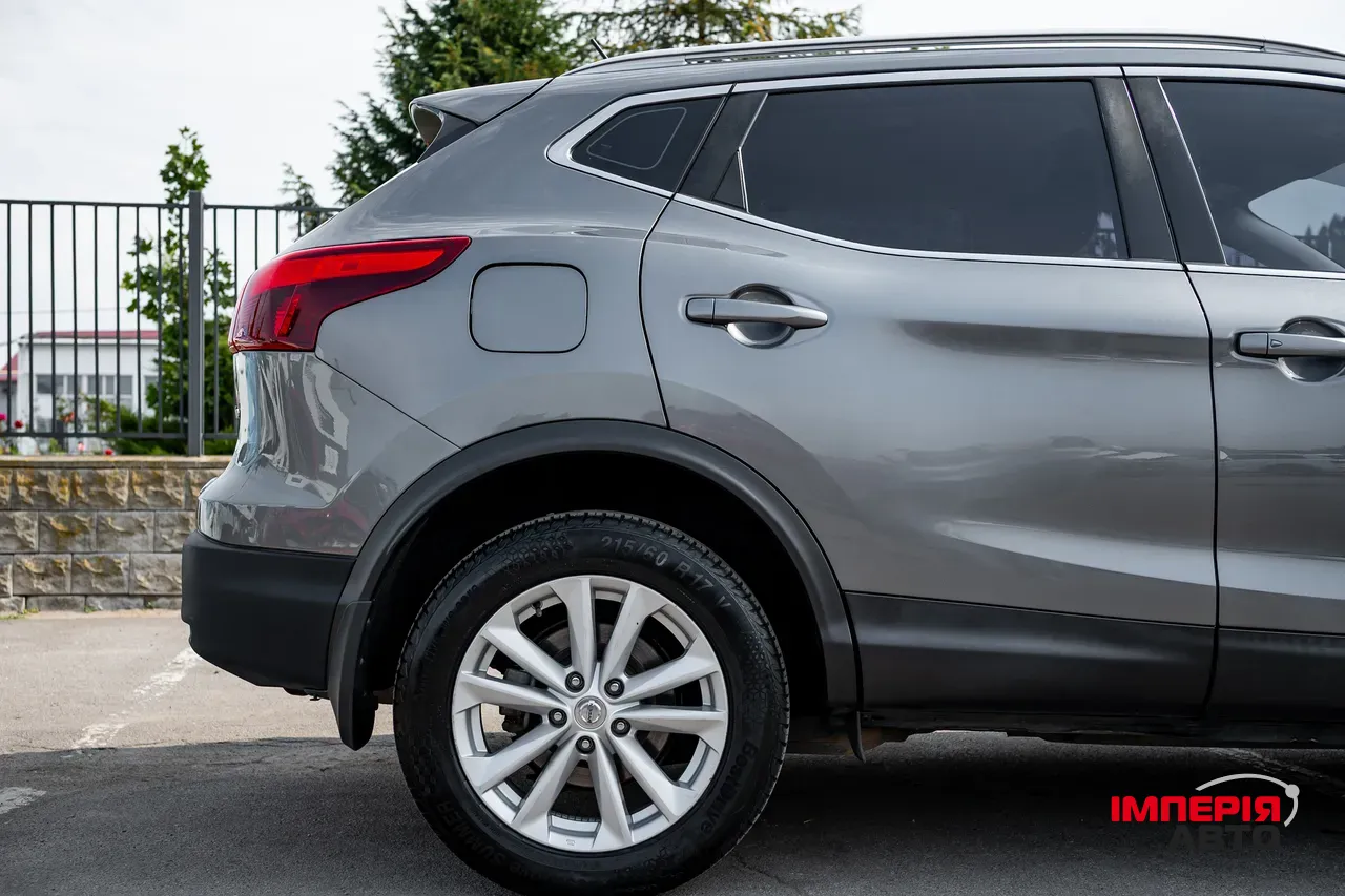 Nissan Rogue Sport - фото 40