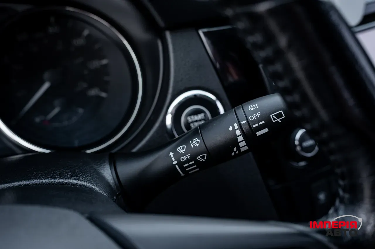 Nissan Rogue Sport - фото 19