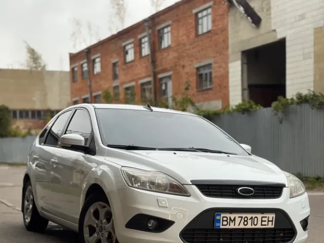 Ford Focus - фото 3
