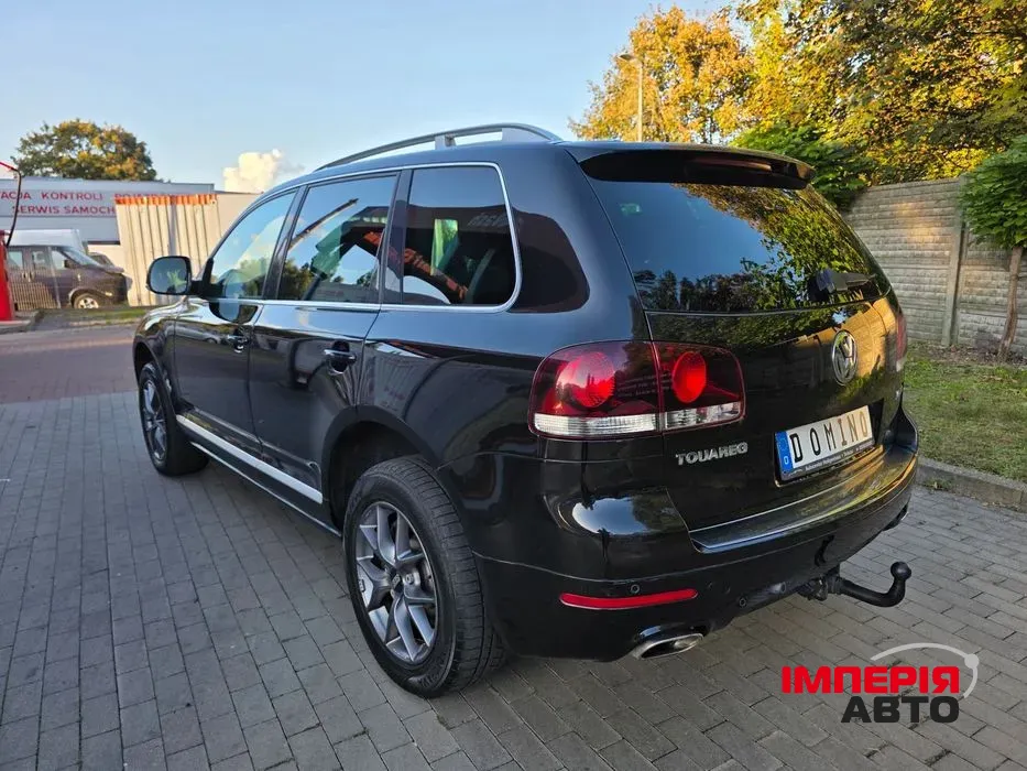 Volkswagen Touareg - фото 3