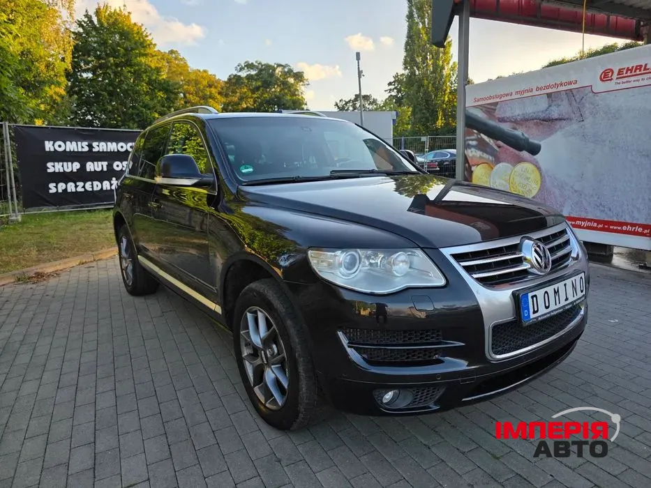Volkswagen Touareg - фото 4