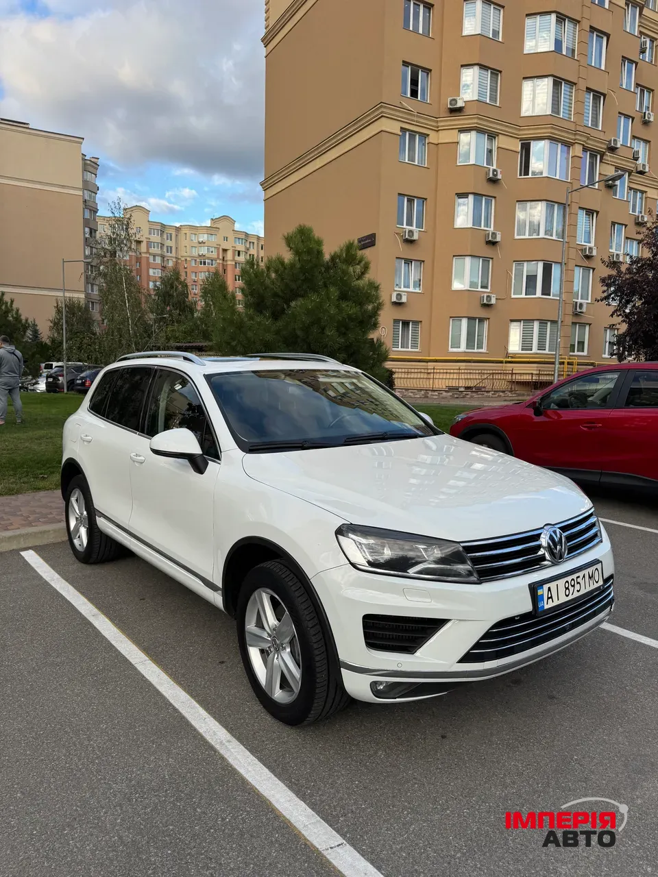 Volkswagen Touareg - фото 9