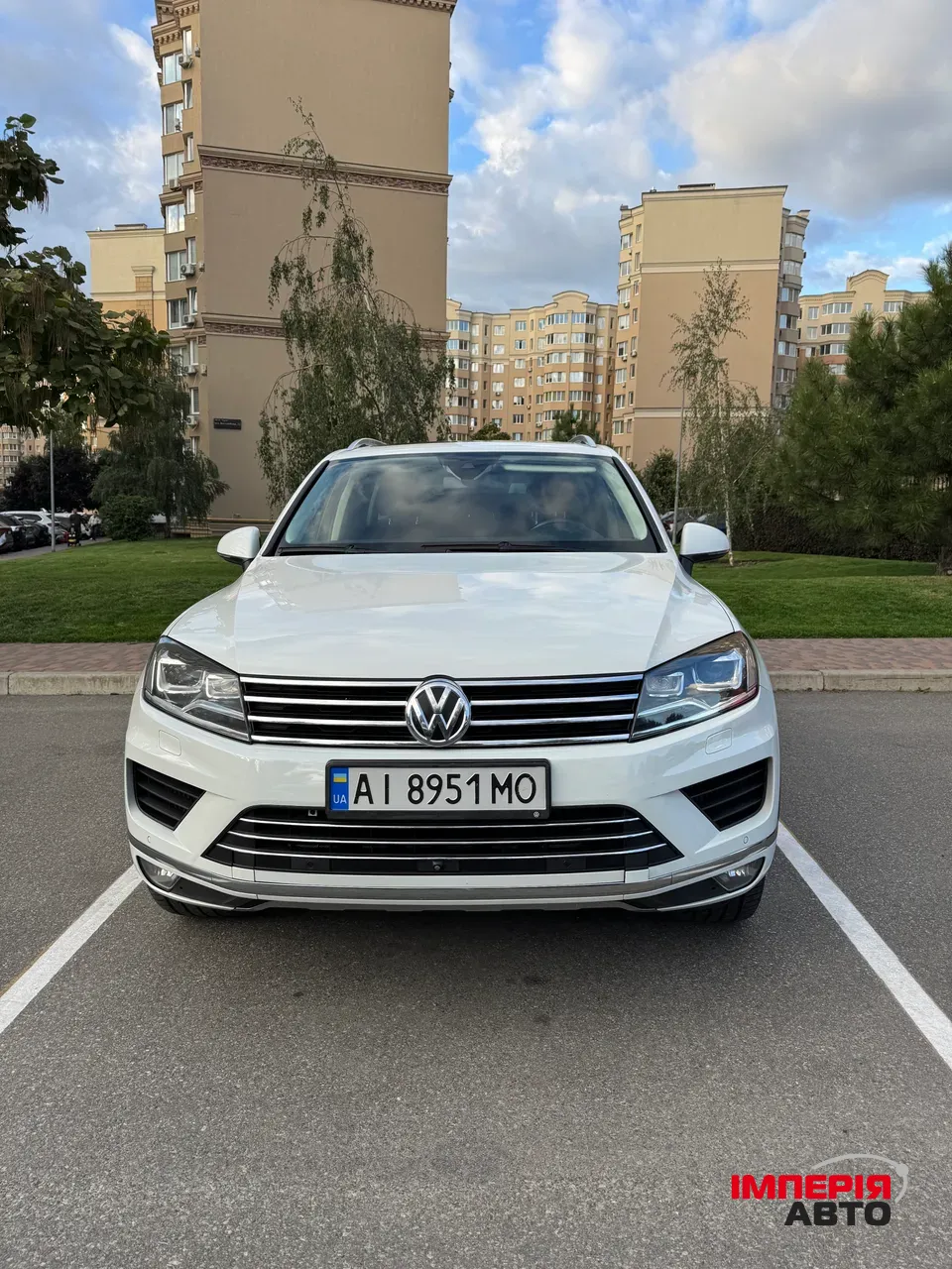 Volkswagen Touareg - фото 3