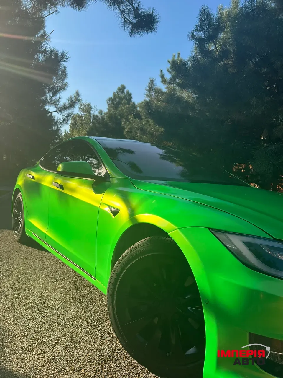 Tesla Model S - фото 9