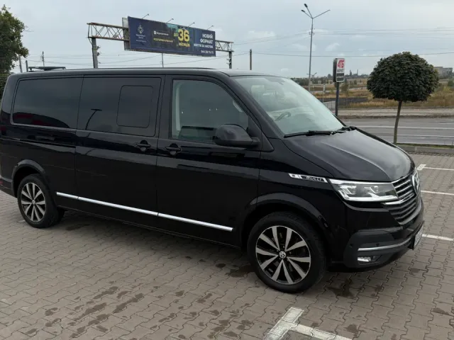 Volkswagen Multivan - фото 3