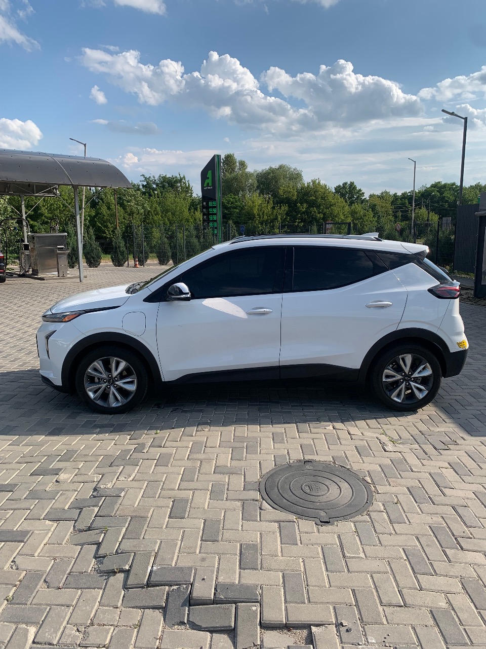 Chevrolet Bolt EUV - фото 8