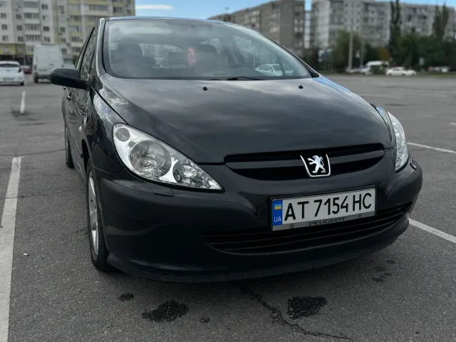 Peugeot 307 - фото 1