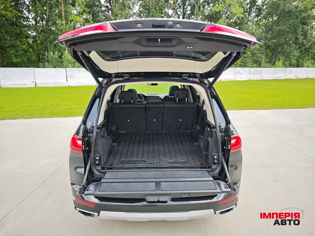 BMW X7 - фото 35