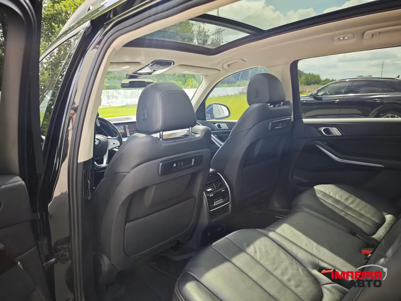 BMW X7 - фото 23