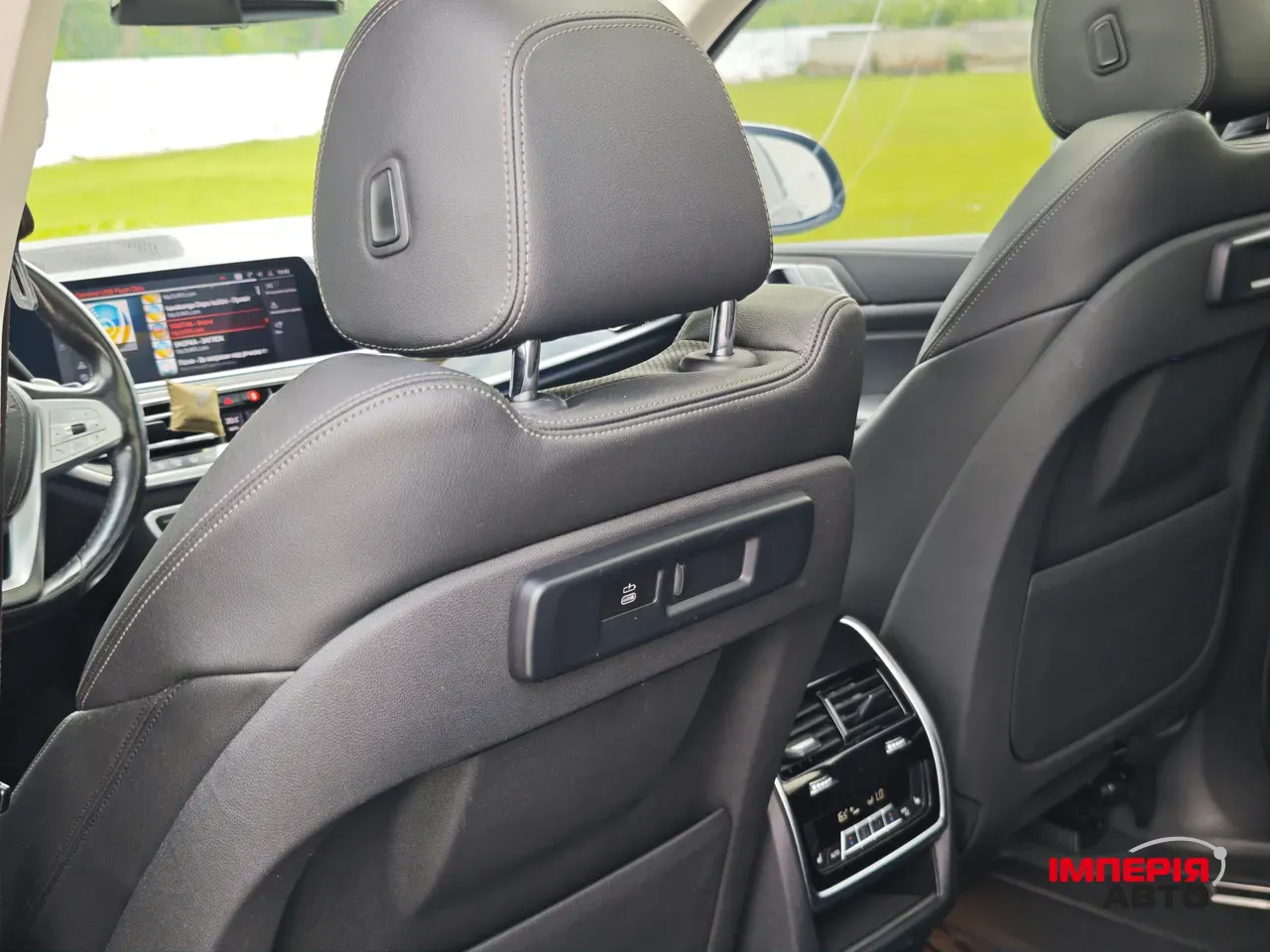 BMW X7 - фото 26