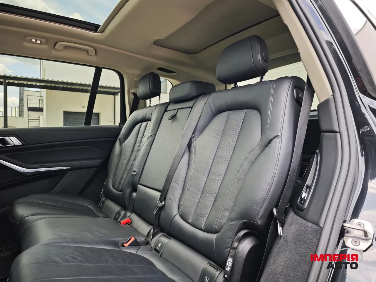 BMW X7 - фото 27