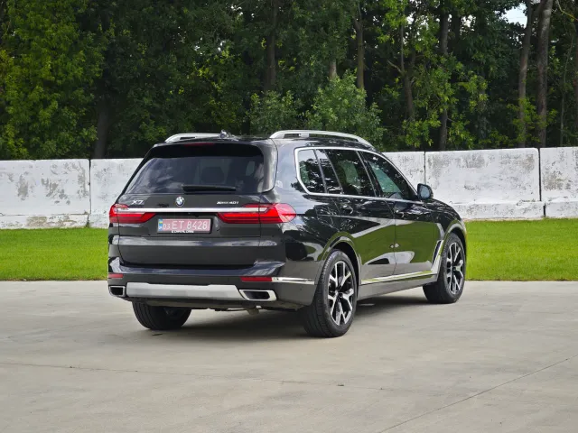 BMW X7 - фото 5