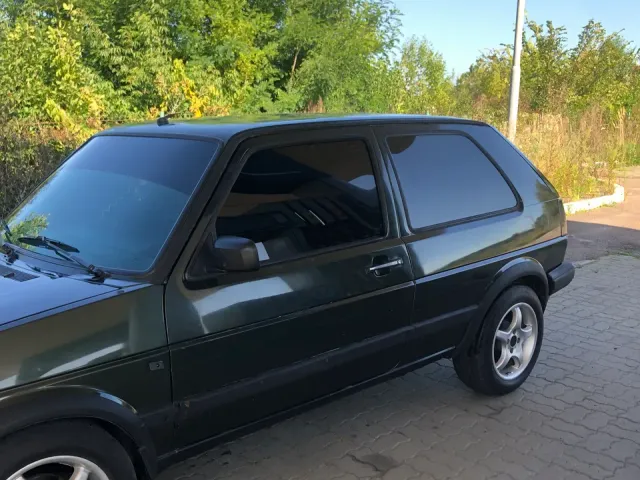 Volkswagen Golf - фото 4