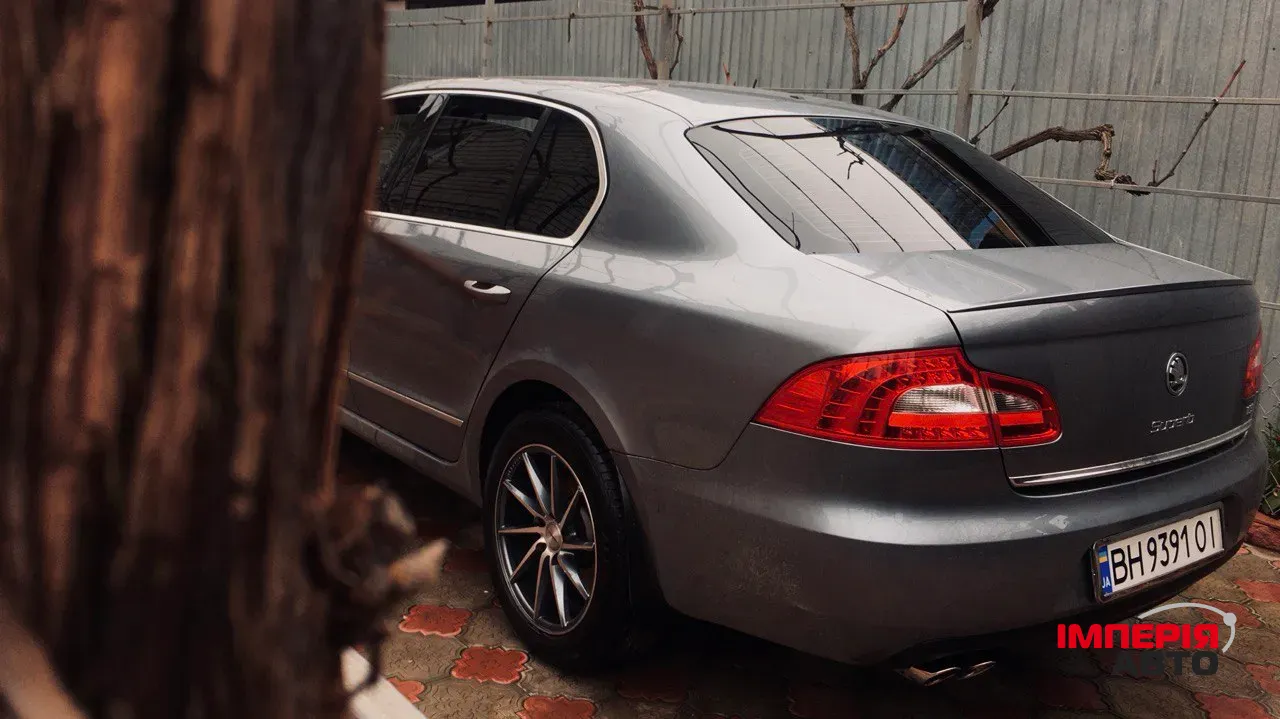 Skoda Superb - фото 2