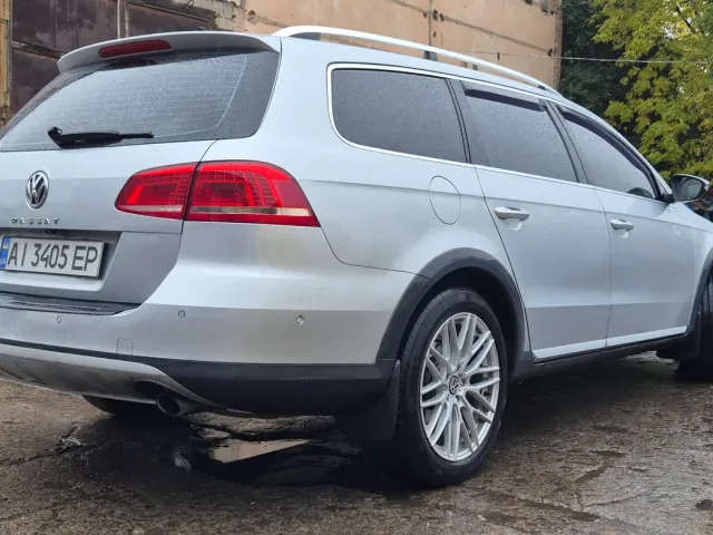 Volkswagen Passat - фото 5