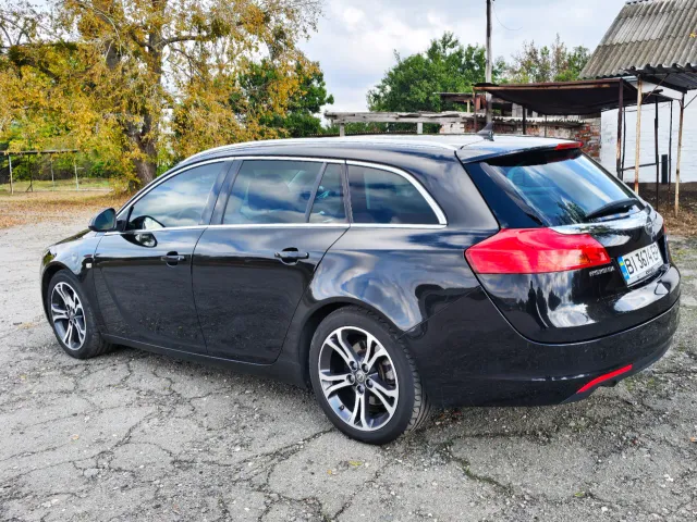 Opel Insignia - фото 5