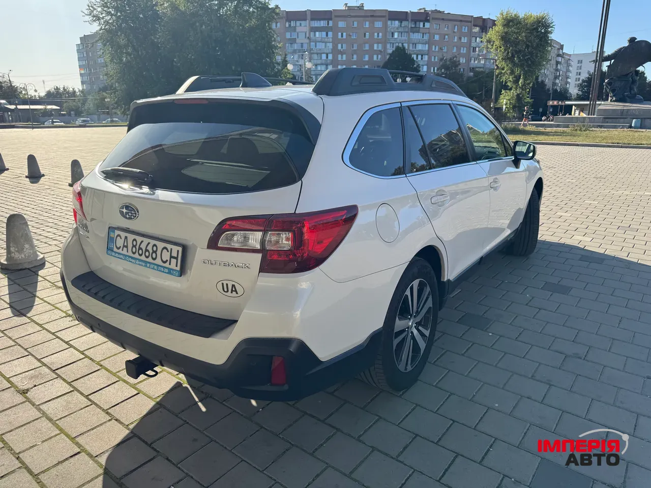 Subaru Outback - фото 1