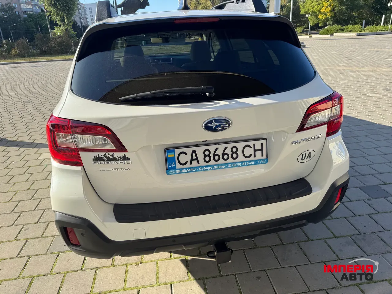 Subaru Outback - фото 2