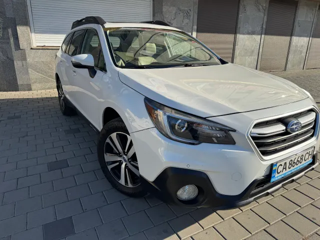 Subaru Outback - фото 3